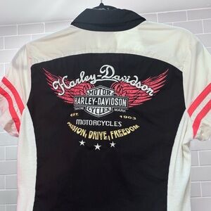 Harley-Davidson Women’s Black Zip Shirt | Embroidered Back Stripes, Pink Wings M